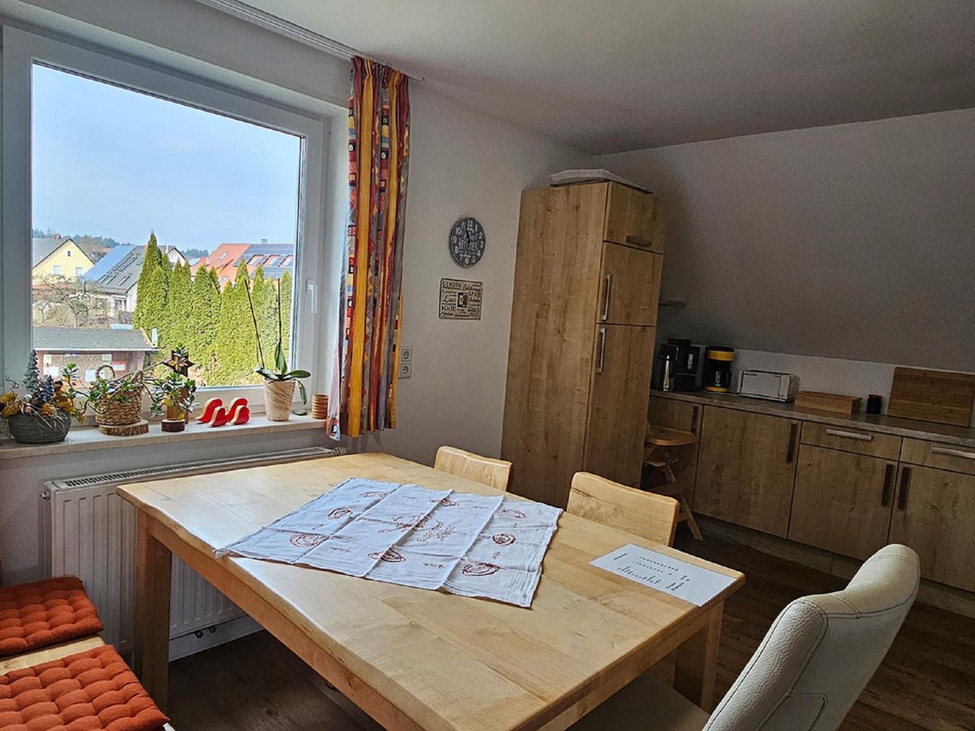 Ferienwohnung Martina Sinzing ภายนอก รูปภาพ