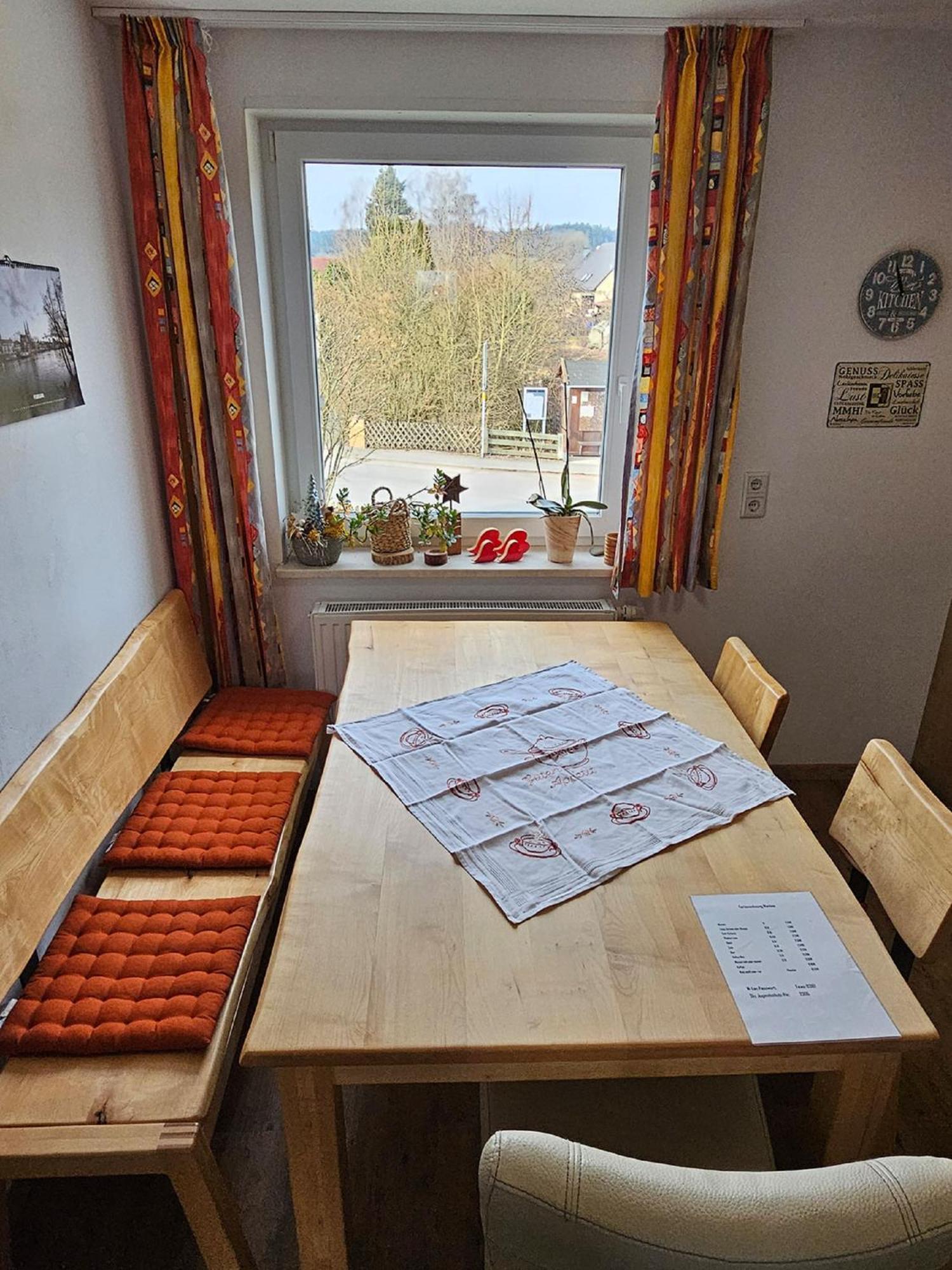 Ferienwohnung Martina Sinzing ภายนอก รูปภาพ