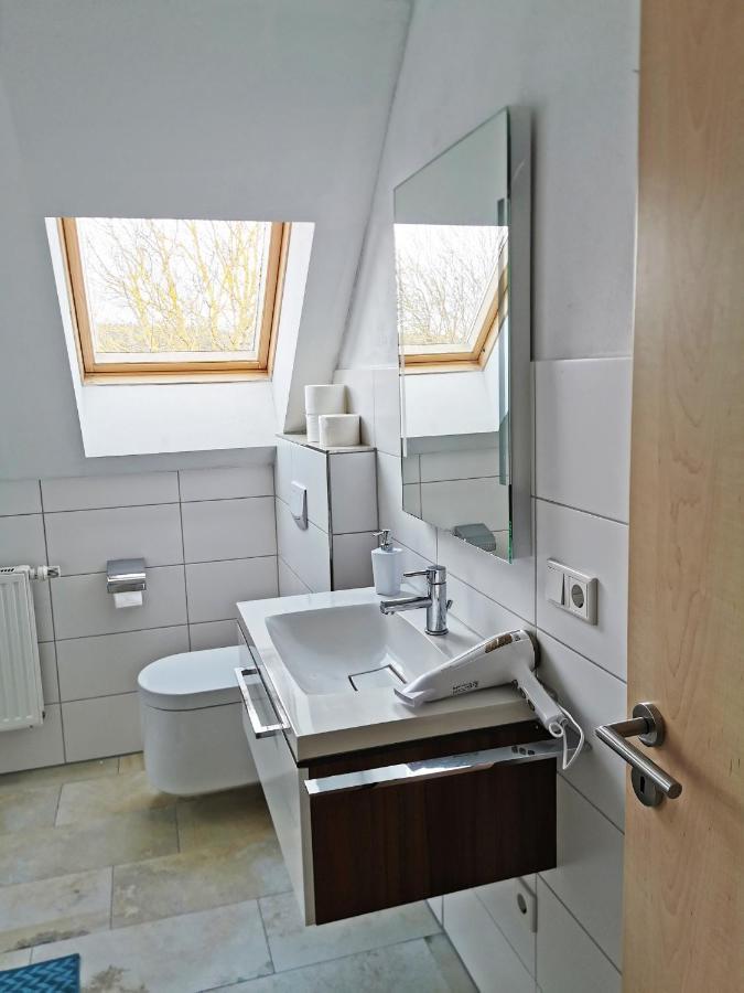 Ferienwohnung Martina Sinzing ภายนอก รูปภาพ