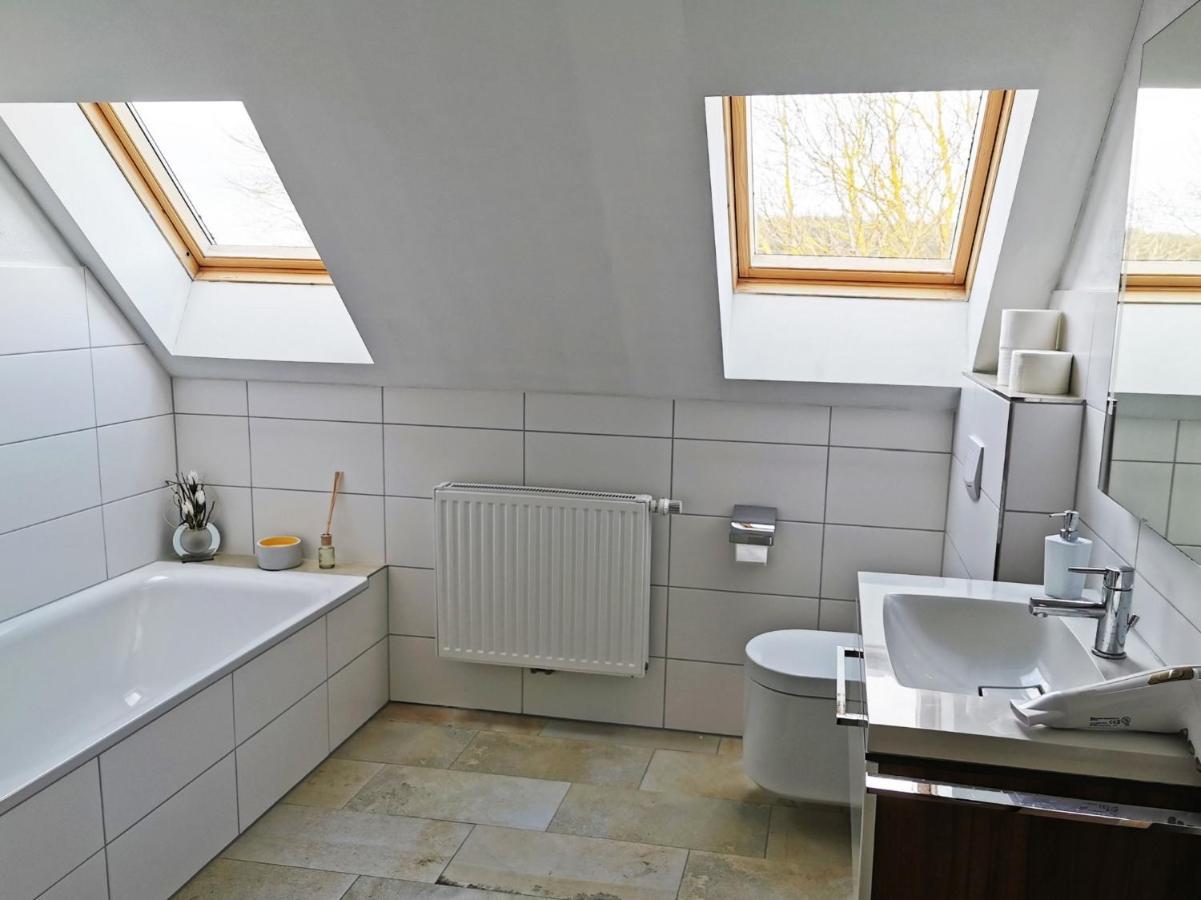 Ferienwohnung Martina Sinzing ภายนอก รูปภาพ